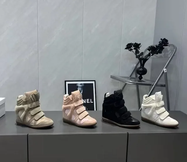 Isabel Marant Sneakers Bekett Hidden-Wedge High-Top with Hook-and-Loop Straps product detail image 18