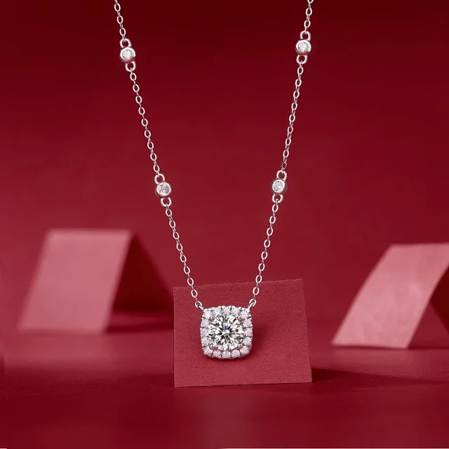 Unbranded Jewelry Moissanite Pendant Necklace product detail image 16