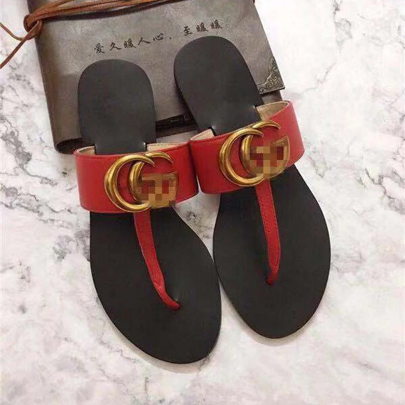 Gucci Sandals Flat thong with Double G hardware — Red