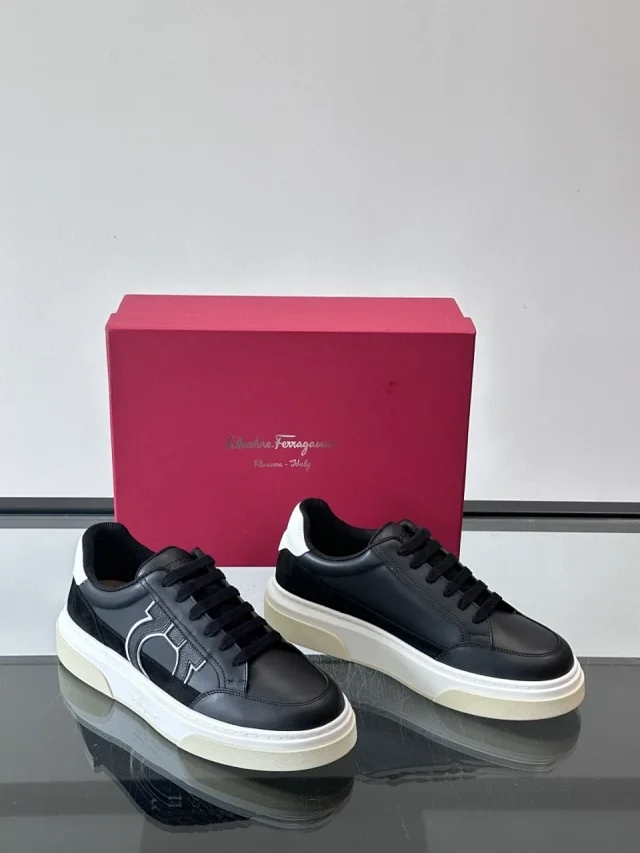 Ferragamo Sneakers Low-top leather with Gancini side detail product detail image 7