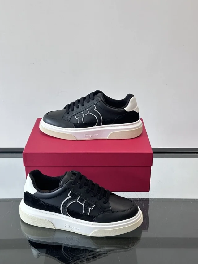 Ferragamo Sneakers Low-top leather with Gancini side detail product detail image 8