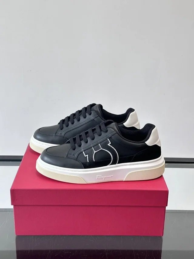 Ferragamo Sneakers Low-top leather with Gancini side detail product detail image 9