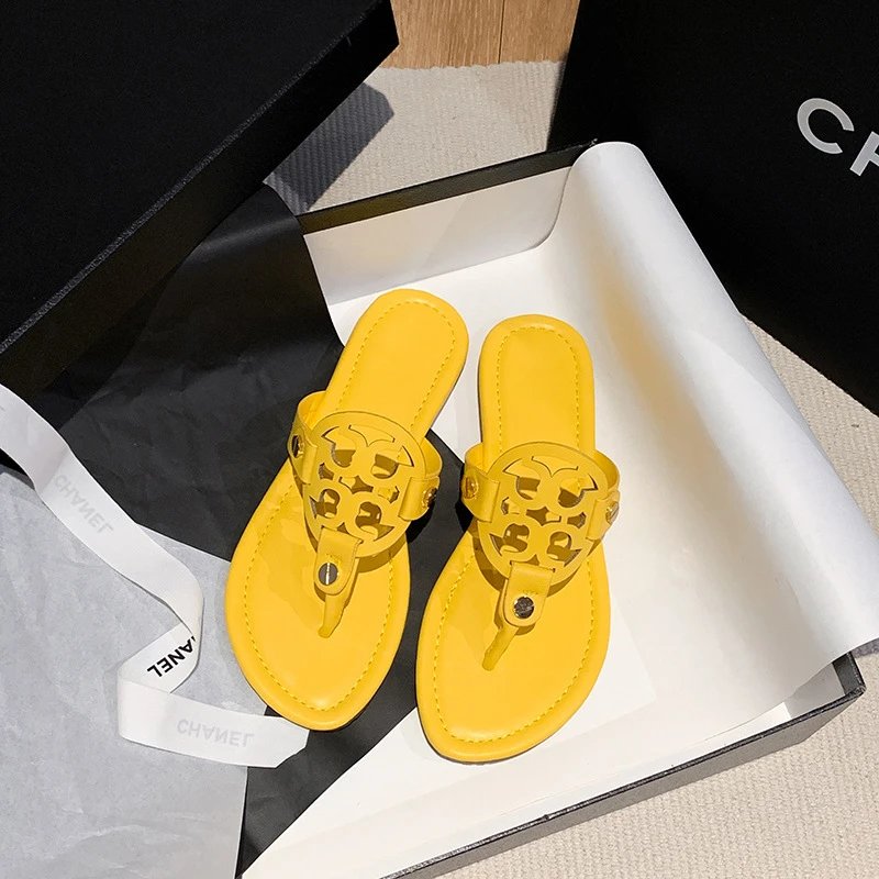 Tory Burch Sandals Double-T Logo Thong Flat — Yellow