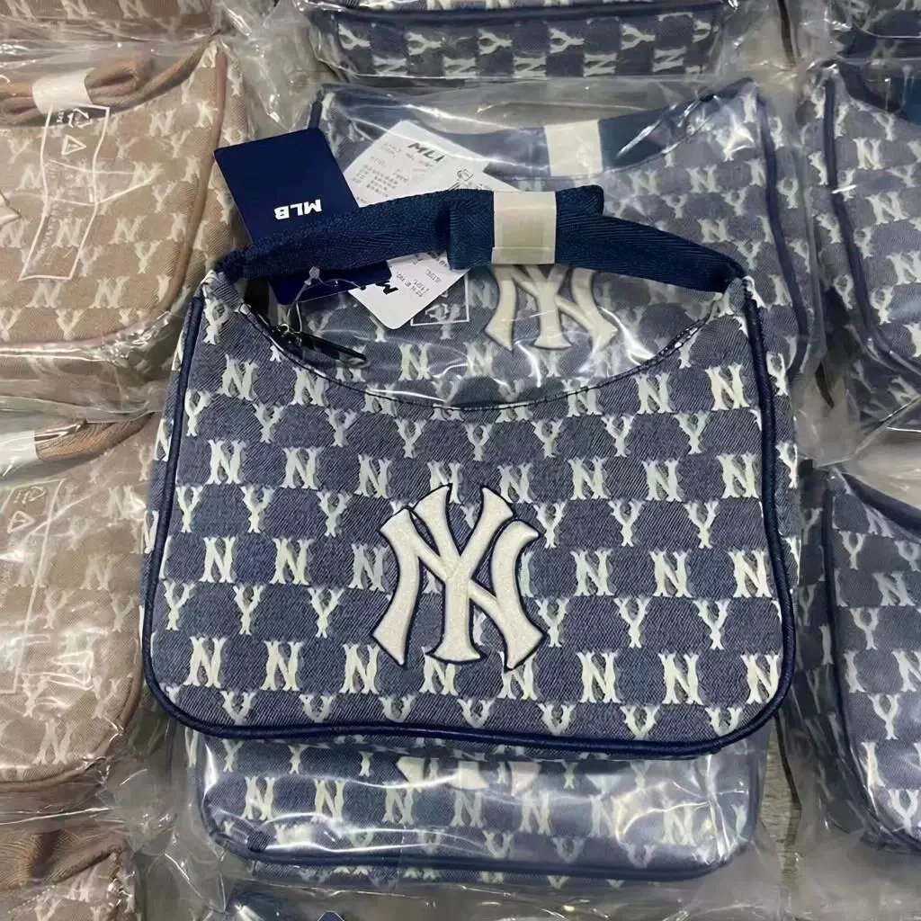 MLB Shoulder Bags NY Monogram Embossed Bag image 4