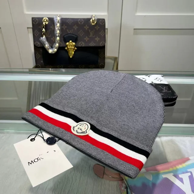 Moncler Hats Knitted beanie with tricolor stripe and logo patch product detail image 3