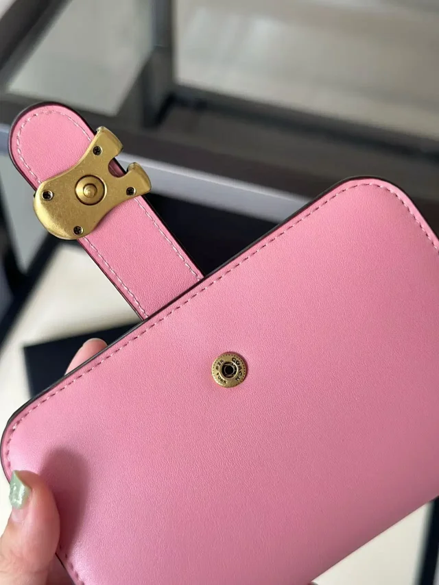 Unbranded Wallets & Card Holders Compact wallet with gold-tone C-shaped buckle product detail image 4