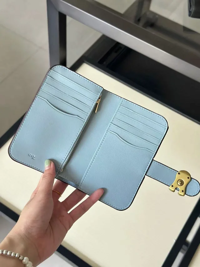 Unbranded Wallets & Card Holders Compact wallet with gold-tone C-shaped buckle product detail image 8