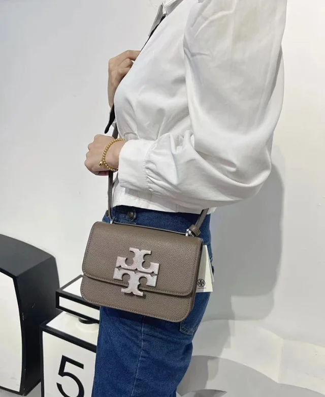 Tory Burch Crossbody Bags Double T flap bag product detail image 8