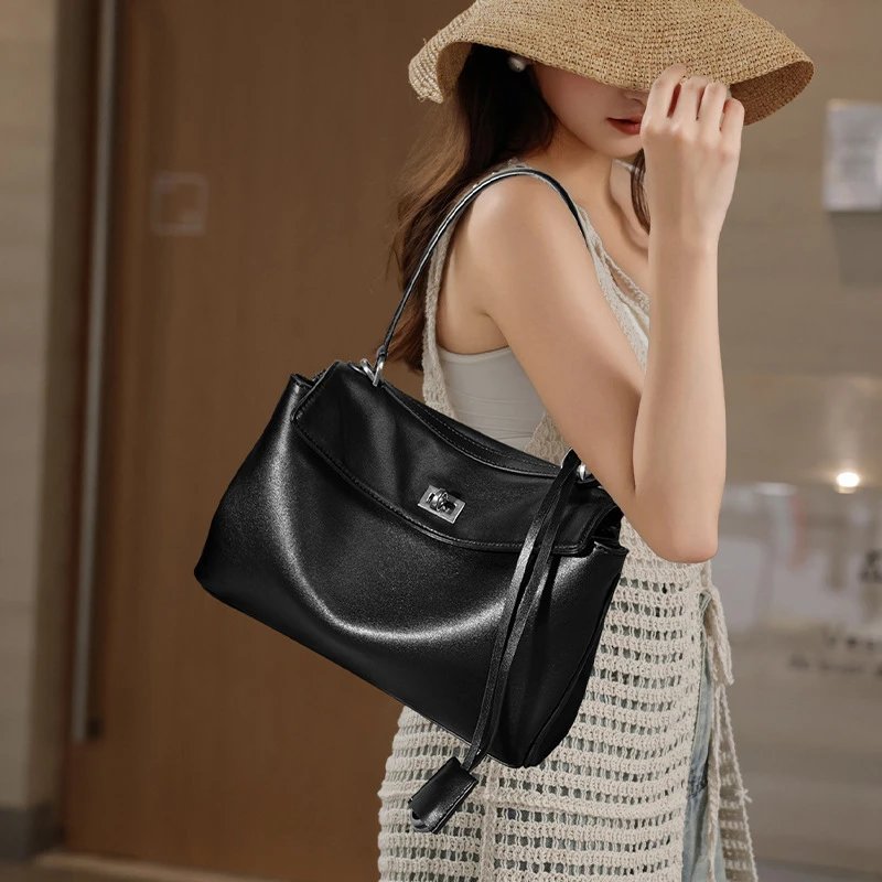 Unbranded Handbags Top-handle handbag with flap and turn-lock closure image 3