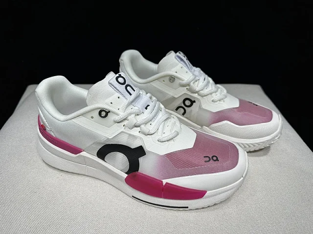 On Sneakers THE ROGER Pro 2 tennis product detail image 7
