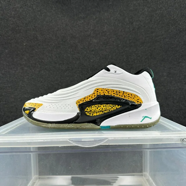 Jordan Sneakers Luka 3 Basketball Shoes product detail image 5