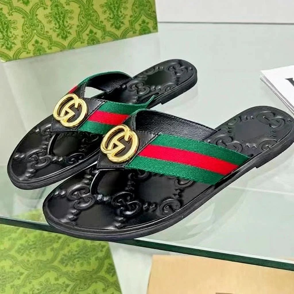 Gucci Sandals Flat thong with Double G hardware — 810-1 Red and green