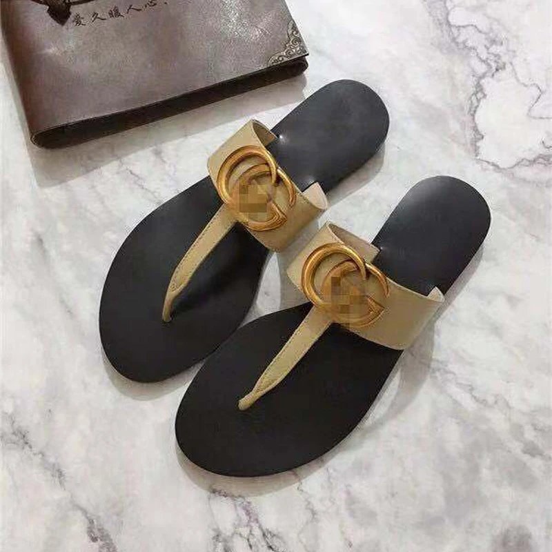 Gucci Sandals Flat thong with Double G hardware — Apricot color