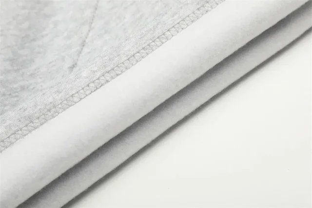 Mertra Shorts Contrast-Trim Embroidered Logo product detail image 22