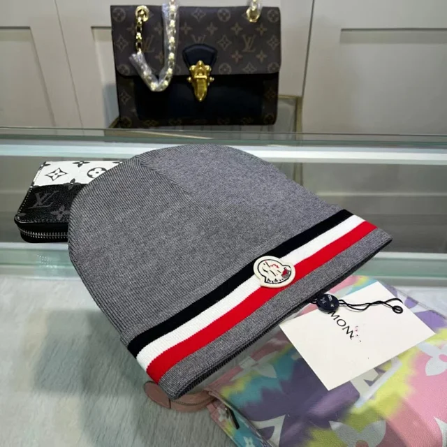 Moncler Hats Knitted beanie with tricolor stripe and logo patch product detail image 5