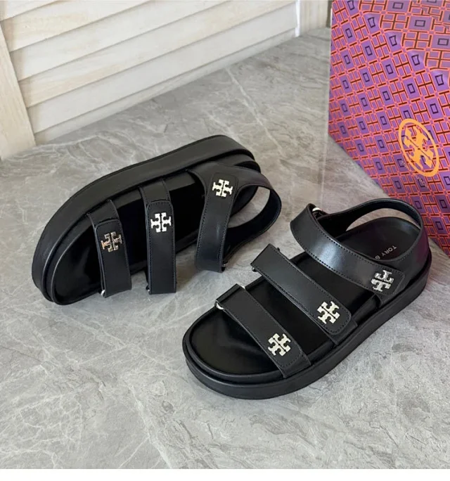 Tory Burch Sandals Kira platform with logo-embellished adjustable straps product detail image 4