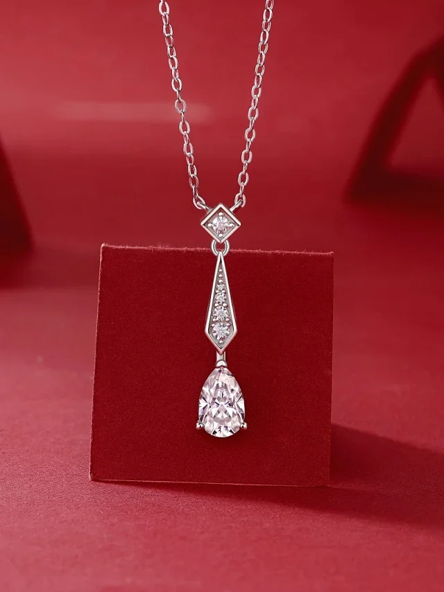 Unbranded Jewelry Moissanite Pendant Necklace product detail image 10