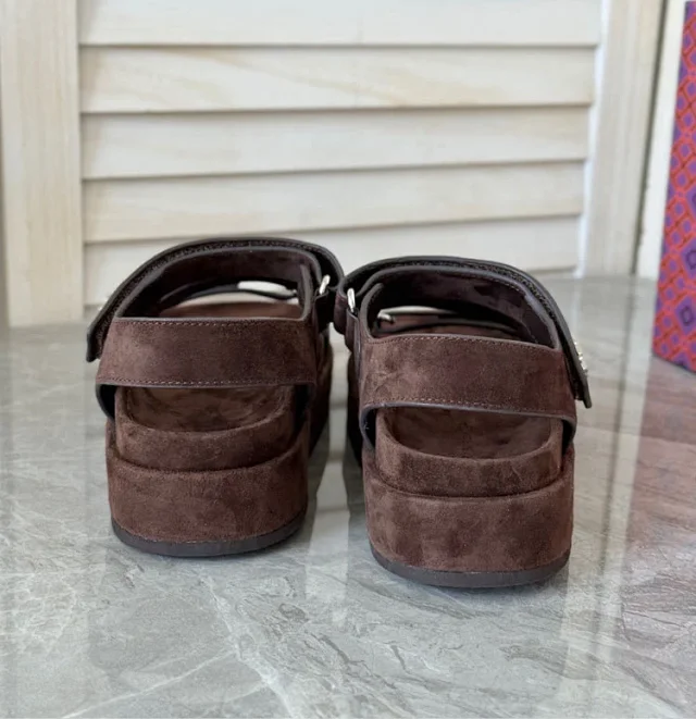 Tory Burch Sandals Kira platform with logo-embellished adjustable straps product detail image 10