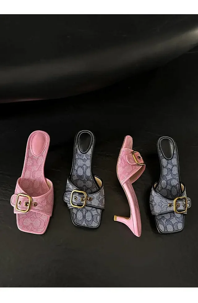 Coach Sandals Square-Toe Buckle Kitten-Heel Slide product detail image 12