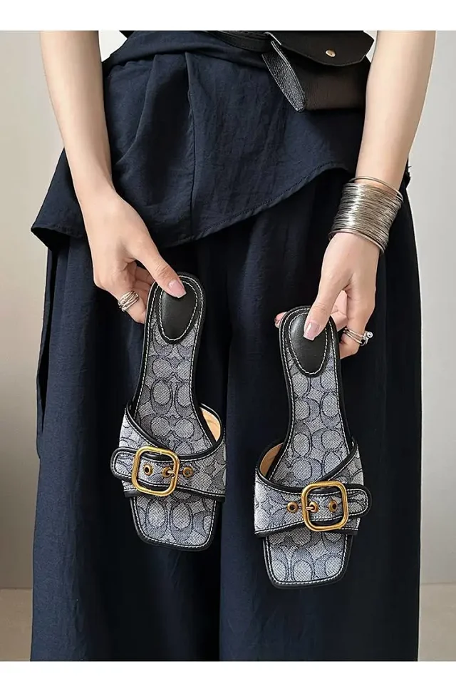 Coach Sandals Square-Toe Buckle Kitten-Heel Slide product detail image 15