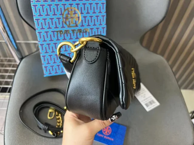 Tory Burch Shoulder Bags Kira Quilted Baguette product detail image 17