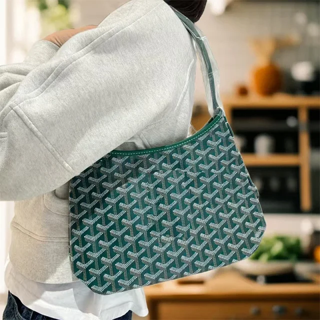 Goyard Shoulder Bags Goyardine hobo bag product detail image 11