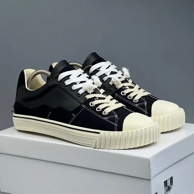 Maison Margiela Sneakers Evolution low-top canvas product detail image 1