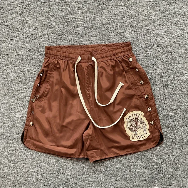 Saint Vanity Shorts Drawstring with embroidered patch and side rivets product detail image 7