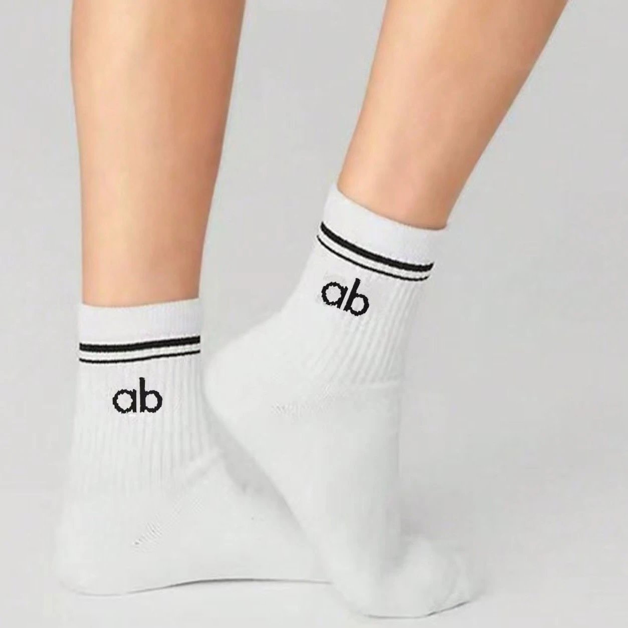 Alo Socks Unisex Half-Crew Sock image 3