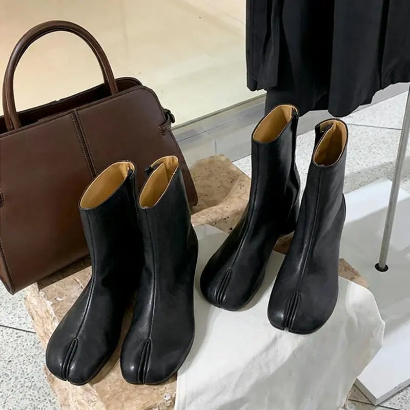 Unbranded Boots Ankle with Split-Toe Design and Block Heel product image
