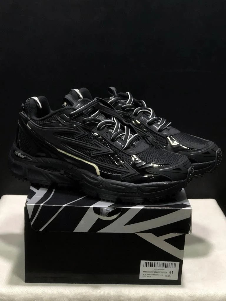 Off-White Sneakers Torre chunky mesh — All black