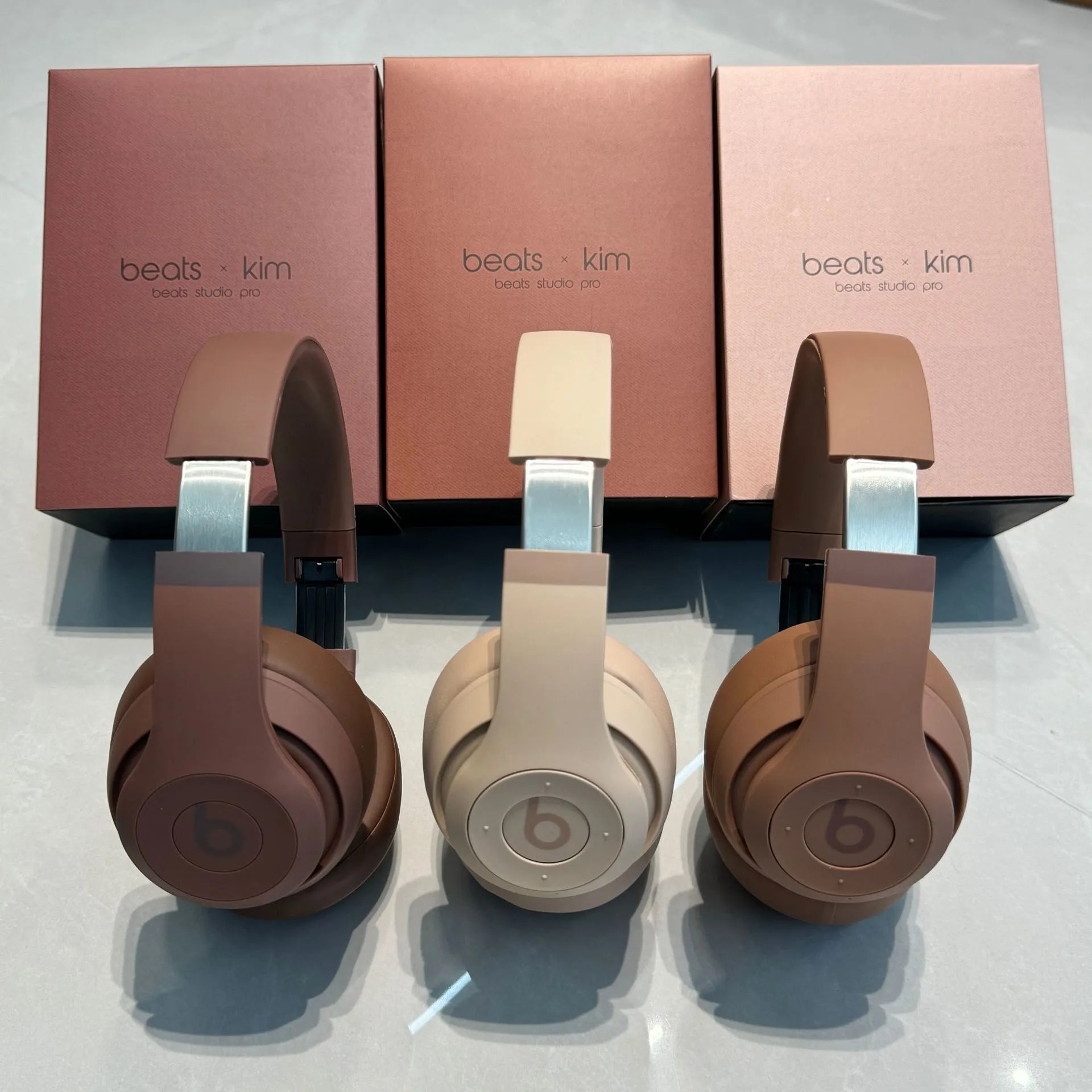 Beats Headphones Studio Pro image 2