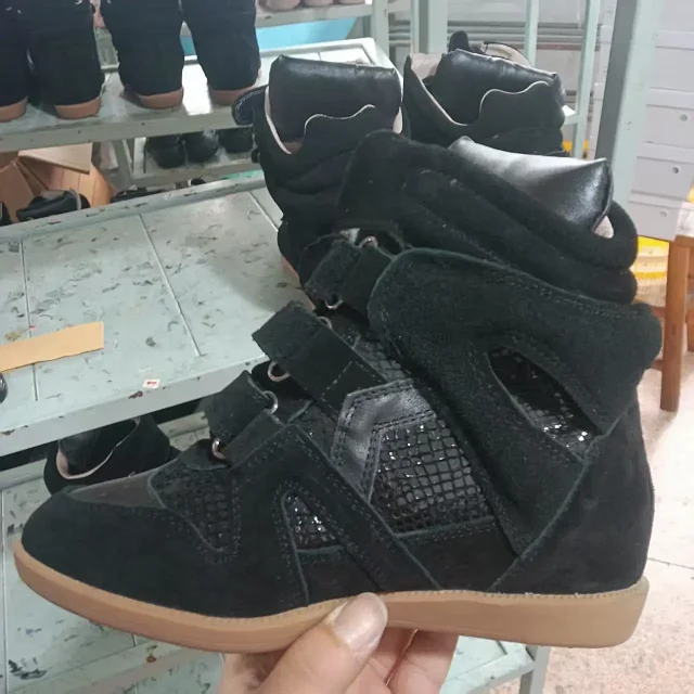 Isabel Marant Sneakers Bekett Hidden-Wedge High-Top Strap product detail image 32