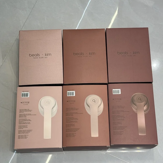 Beats Headphones Studio Pro product detail image 1