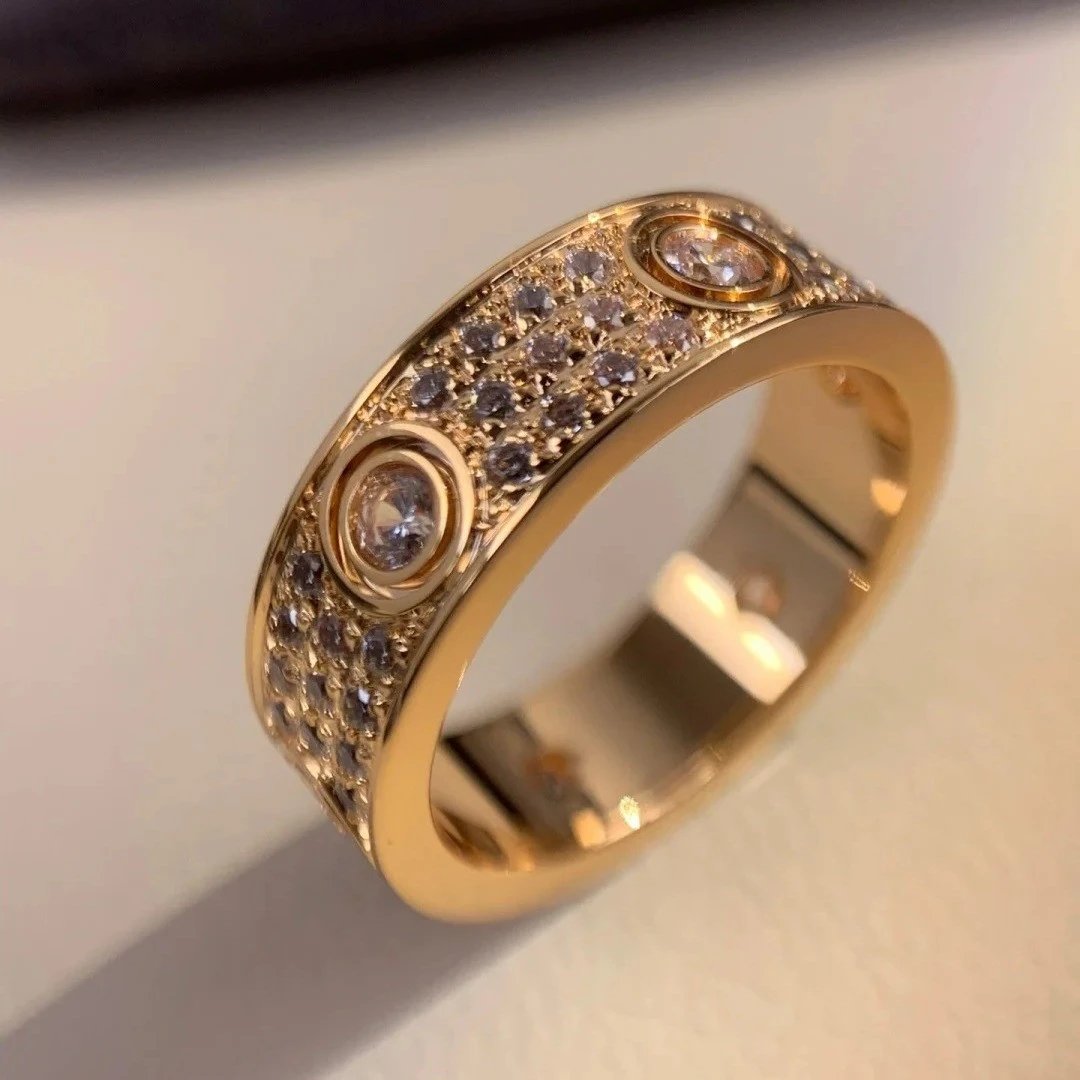 Cartier Jewelry Love screw-motif ring — Wide version 6 diamond stars (gold)