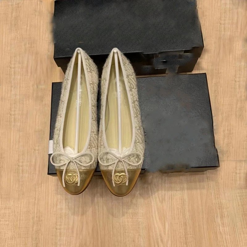 Chanel Casual Shoes Ballet Flats with Bow and CC Toe Logo — Apricot color