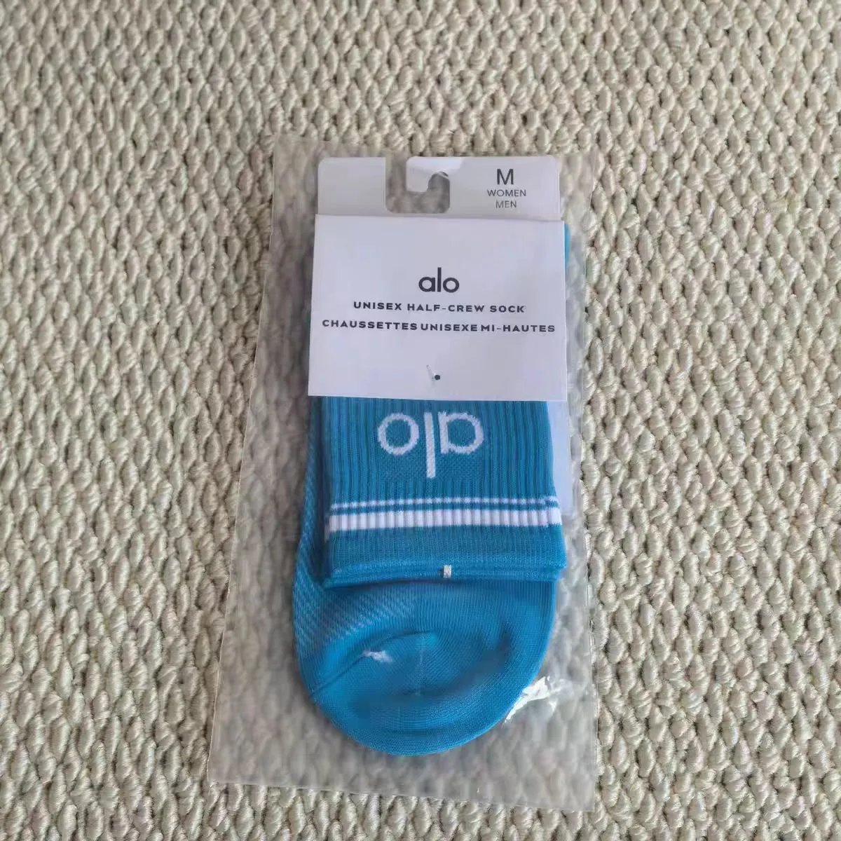 Alo Socks Unisex Half-Crew Sock — Alo mid-calf blue