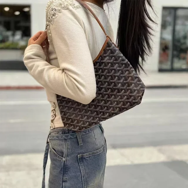 Goyard Shoulder Bags Goyardine hobo bag product detail image 15