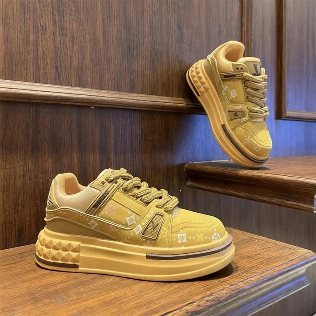 Louis Vuitton Sneakers Low-Top Monogram Platform image 3