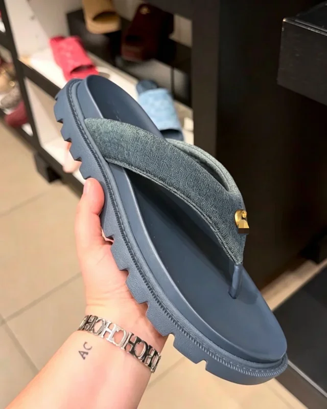 Coach Slippers Logo-pattern slide with lug sole product detail image 13