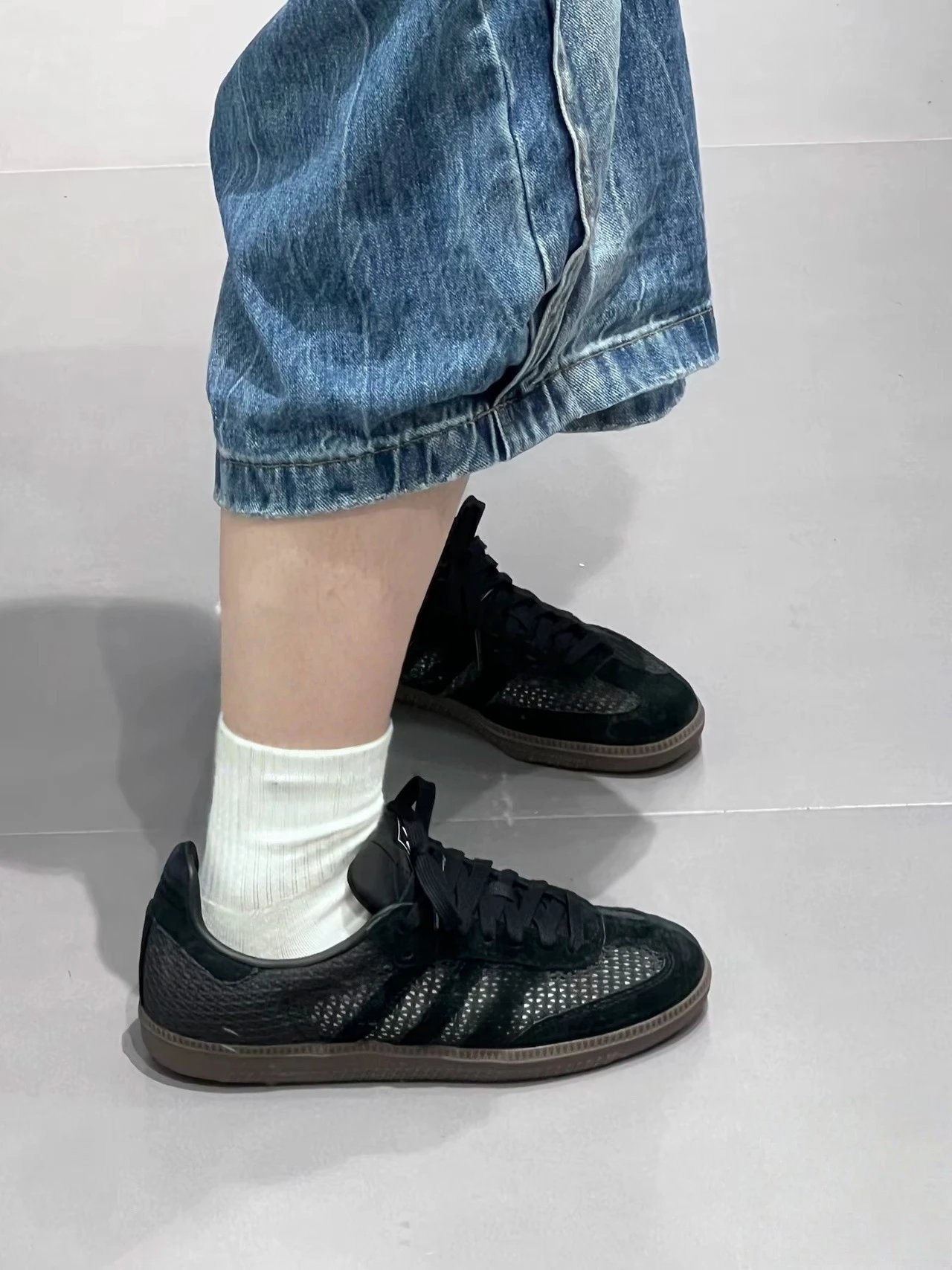adidas Sneakers Samba low-top with three-stripe side design — Pure original version-5