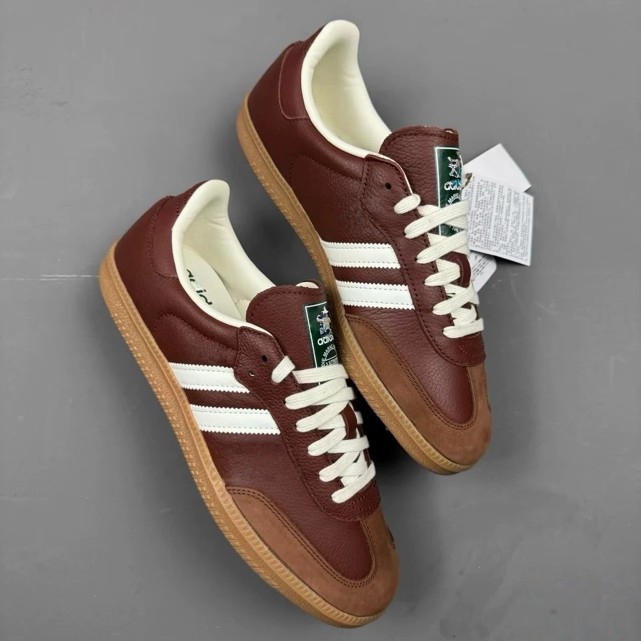 adidas Sneakers Samba low-top with three-stripe side design — Pure original version-24