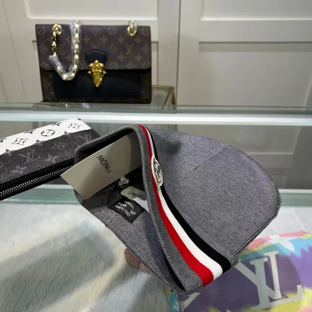 Moncler Hats Knitted beanie with tricolor stripe and logo patch product detail image 4