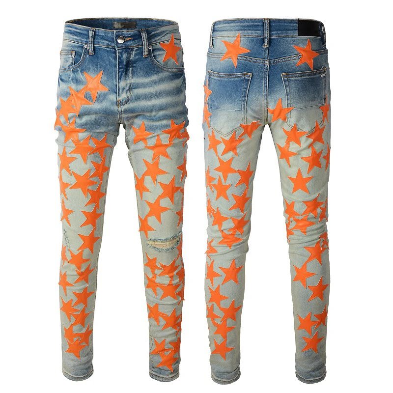 AMIRI Jeans Skinny with Star Appliqués — 824