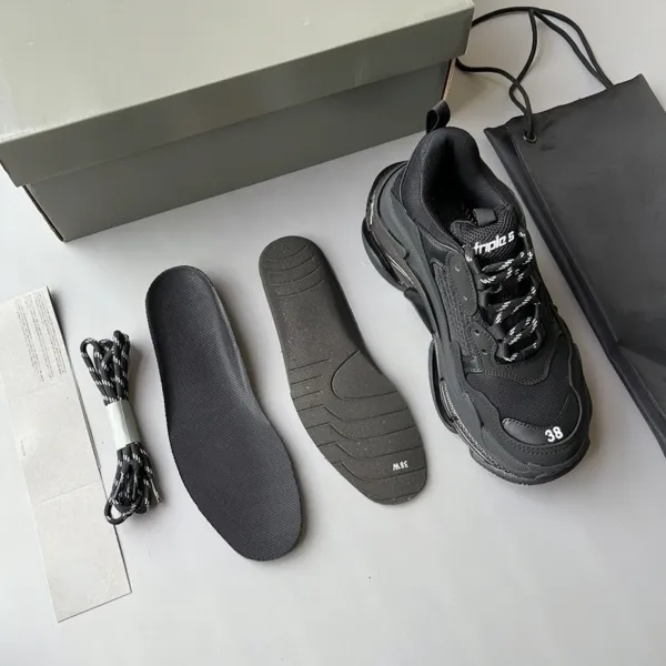 Design Balenciaga Triple S Off-White Inspired Cream Chunky Sneakers - 7