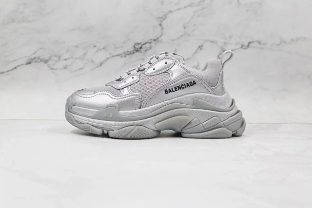 Balenciaga Shoes: seller detail photo 13