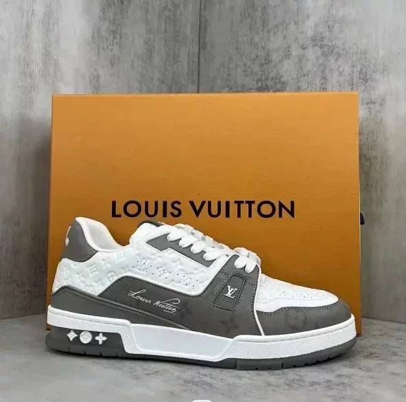 Louis Vuitton Sneakers LV Trainer low-top product detail image 9