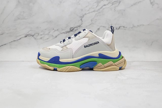 Balenciaga Shoes: seller detail photo 5