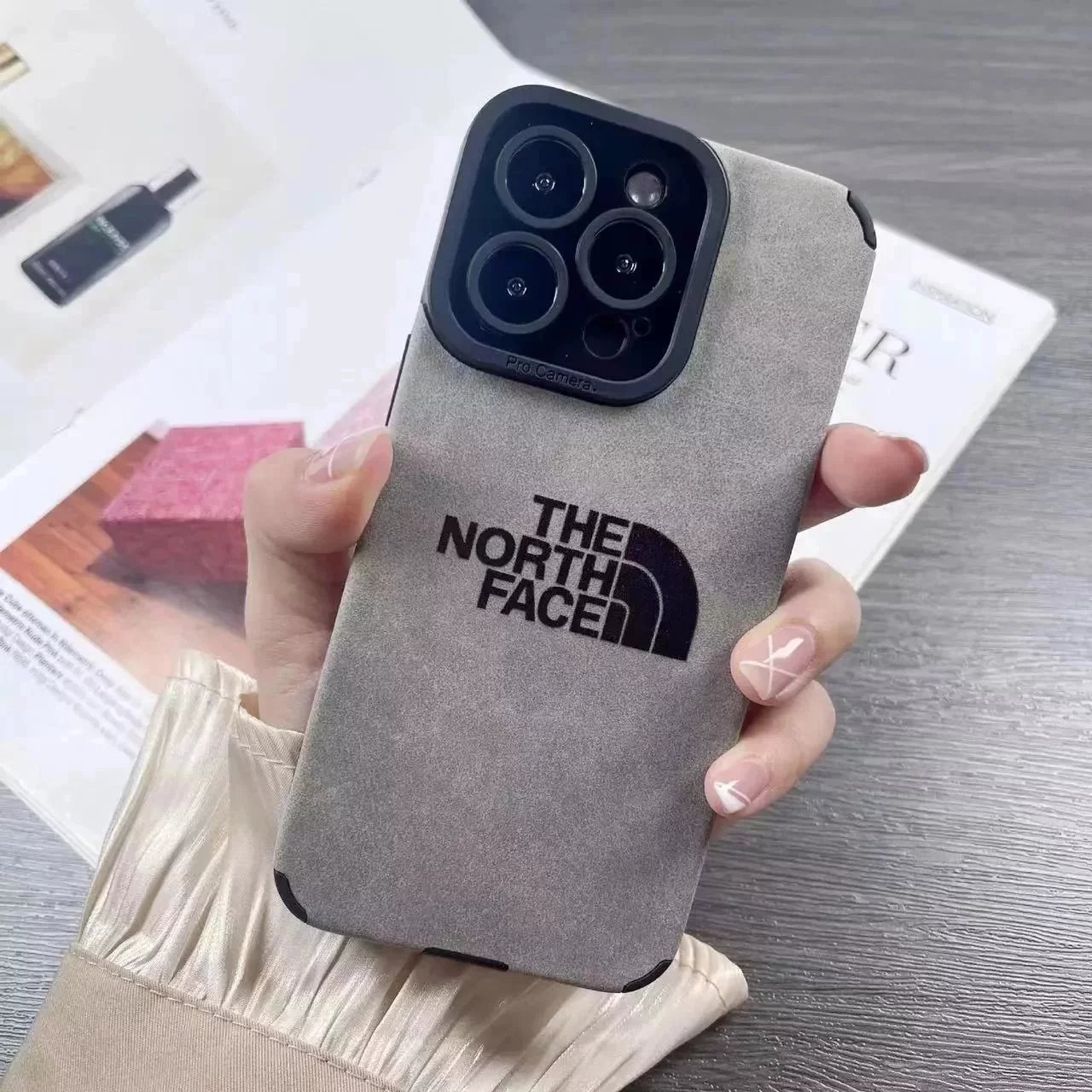 PHONE CASE