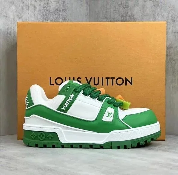 Louis Vuitton Sneakers LV Trainer low-top product detail image 1
